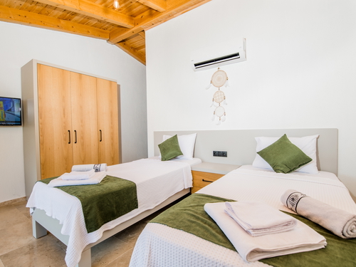  gece  -  Kasım
  | Kalkan Ulugöl Lüks Villa (6 Kişilik, Doğa Manzaralı, Hamam, Saunalı)